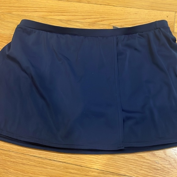 Croft & barrow women’s navy blue swim skirt bottom 14. - Picture 2 of 8